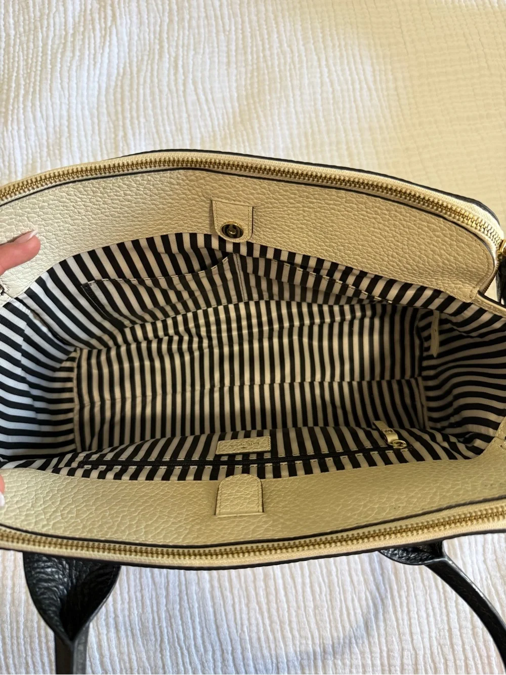 kate spade Cream and Black Pebbled Leather Double-Zip Shoulder Bag